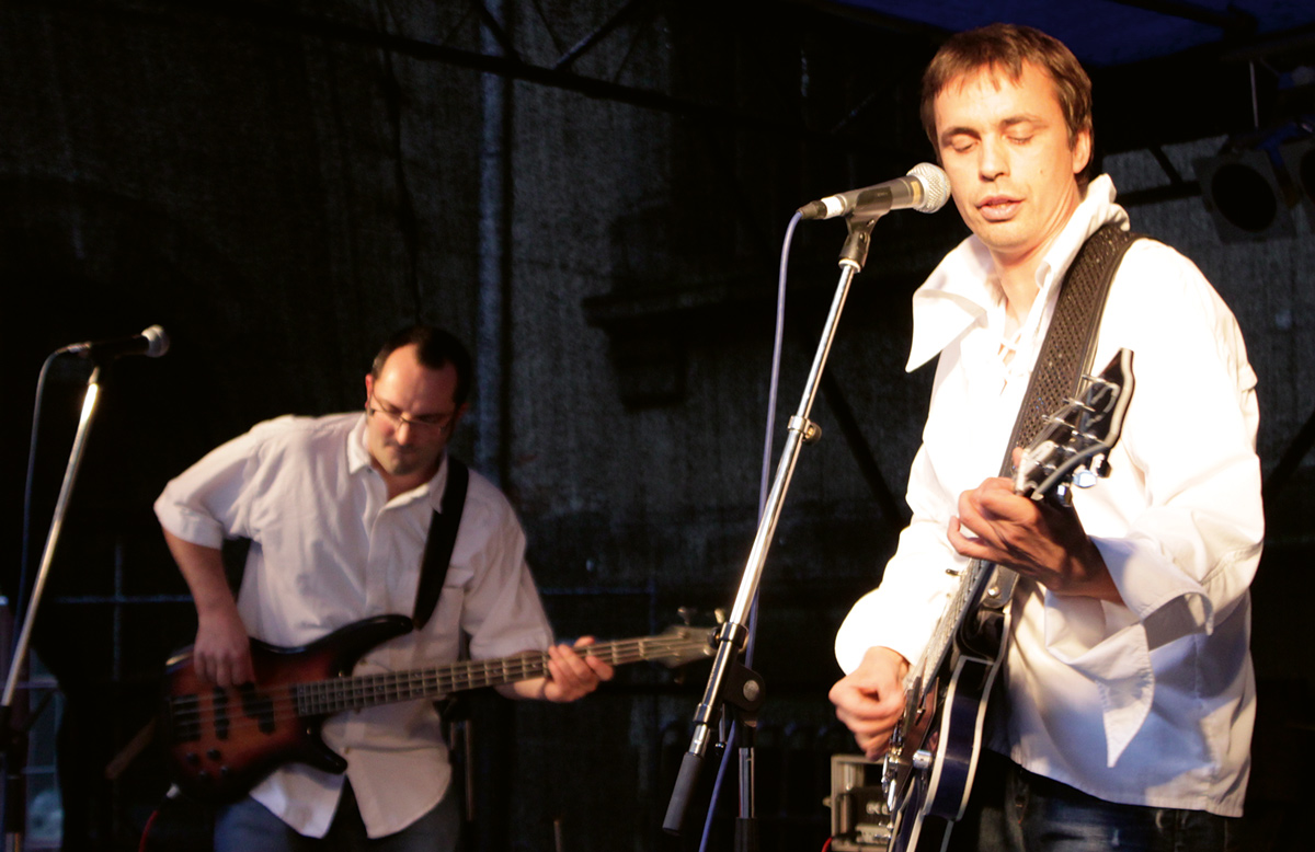 Auftritt der Rock'n'Role Band King Creole zum 100 Jährigem Rathaus Jubiläum am 05.09.2010, im Rathaus Dresden um 13 Uhr.