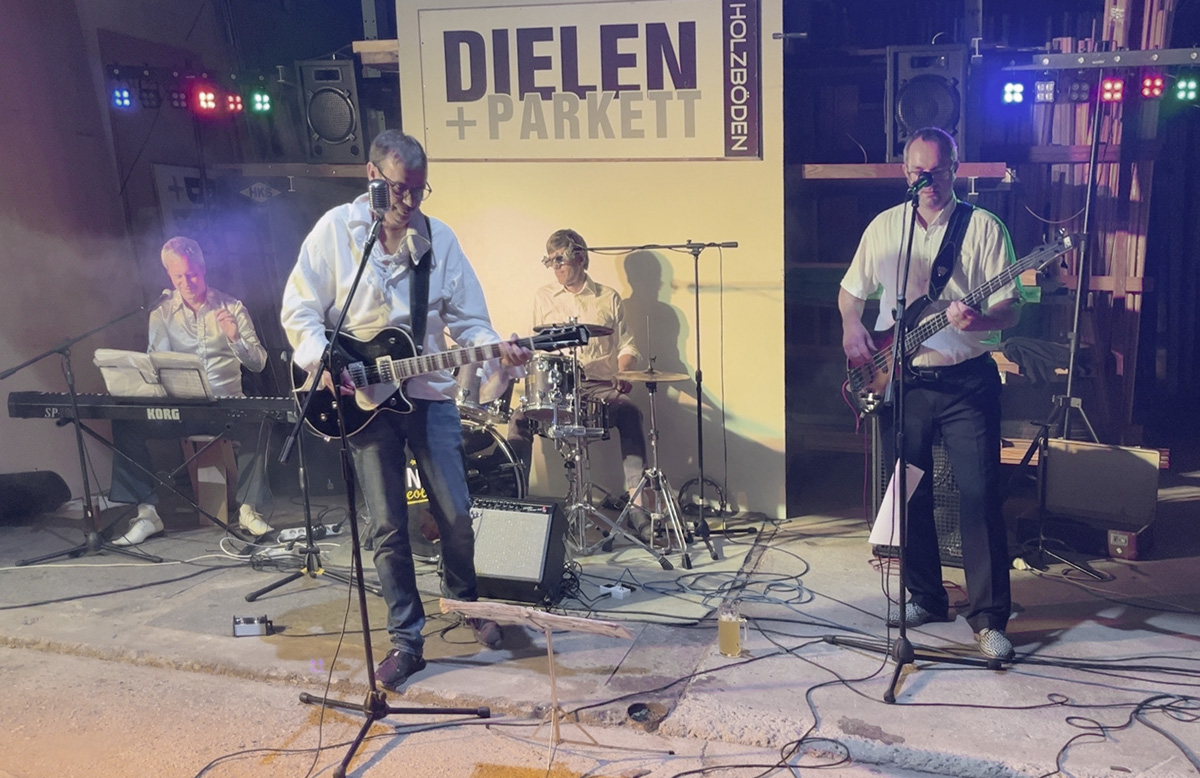 Auftritt der Rock ’n’ Roll Band King Creole am 29.08.2025 zum 25 Jahre Parkett Kaufhaus Jubiläum